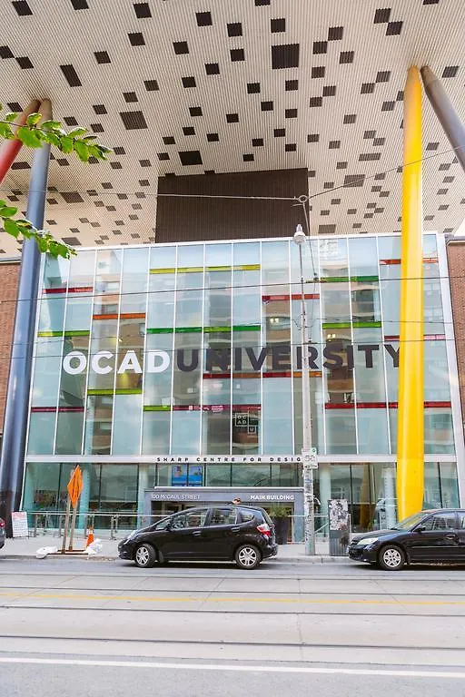 Breathtaking 3-Bedroom In The Heart Of Downtown Toronto Canada