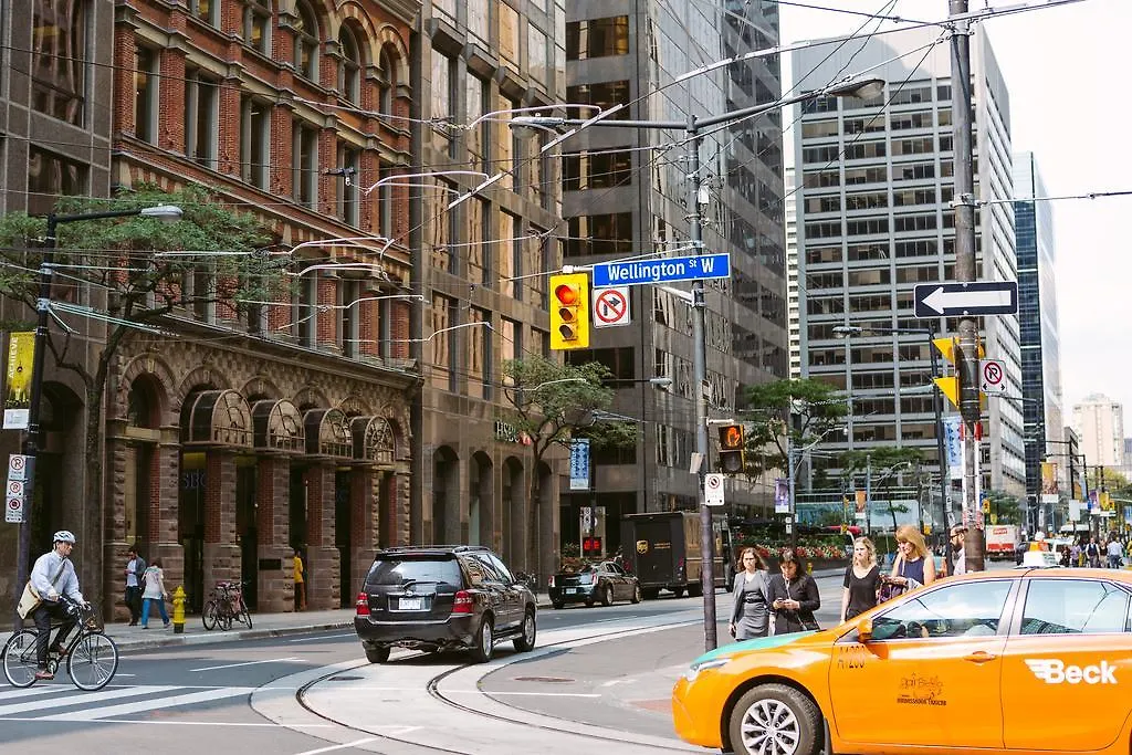 Breathtaking 3-Bedroom In The Heart Of Downtown Toronto