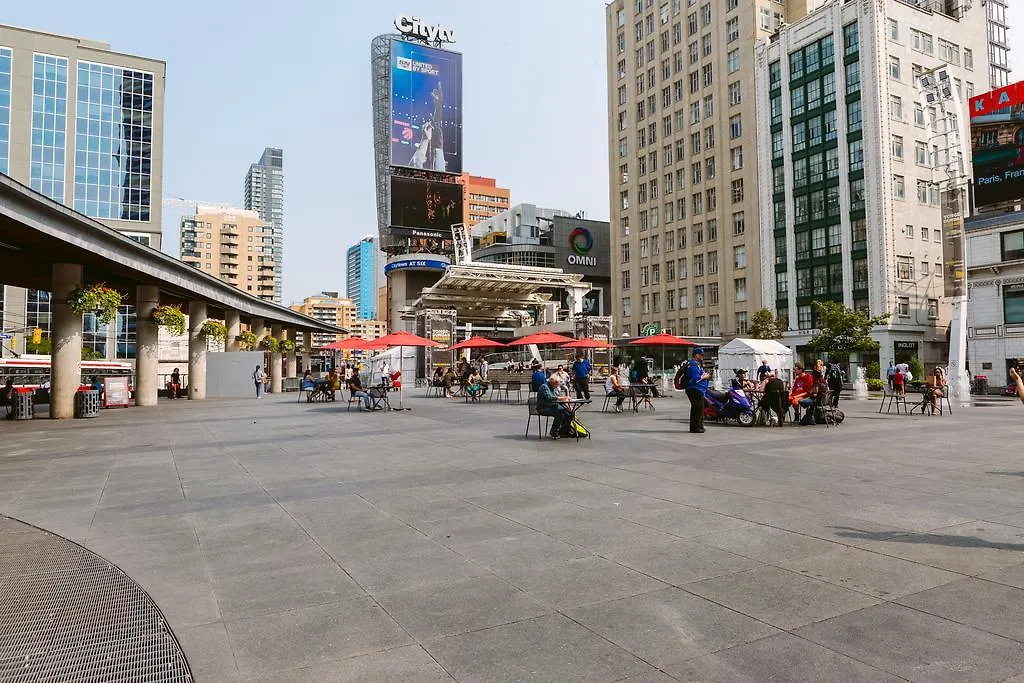 Breathtaking 3-Bedroom In The Heart Of Downtown Toronto 0*,