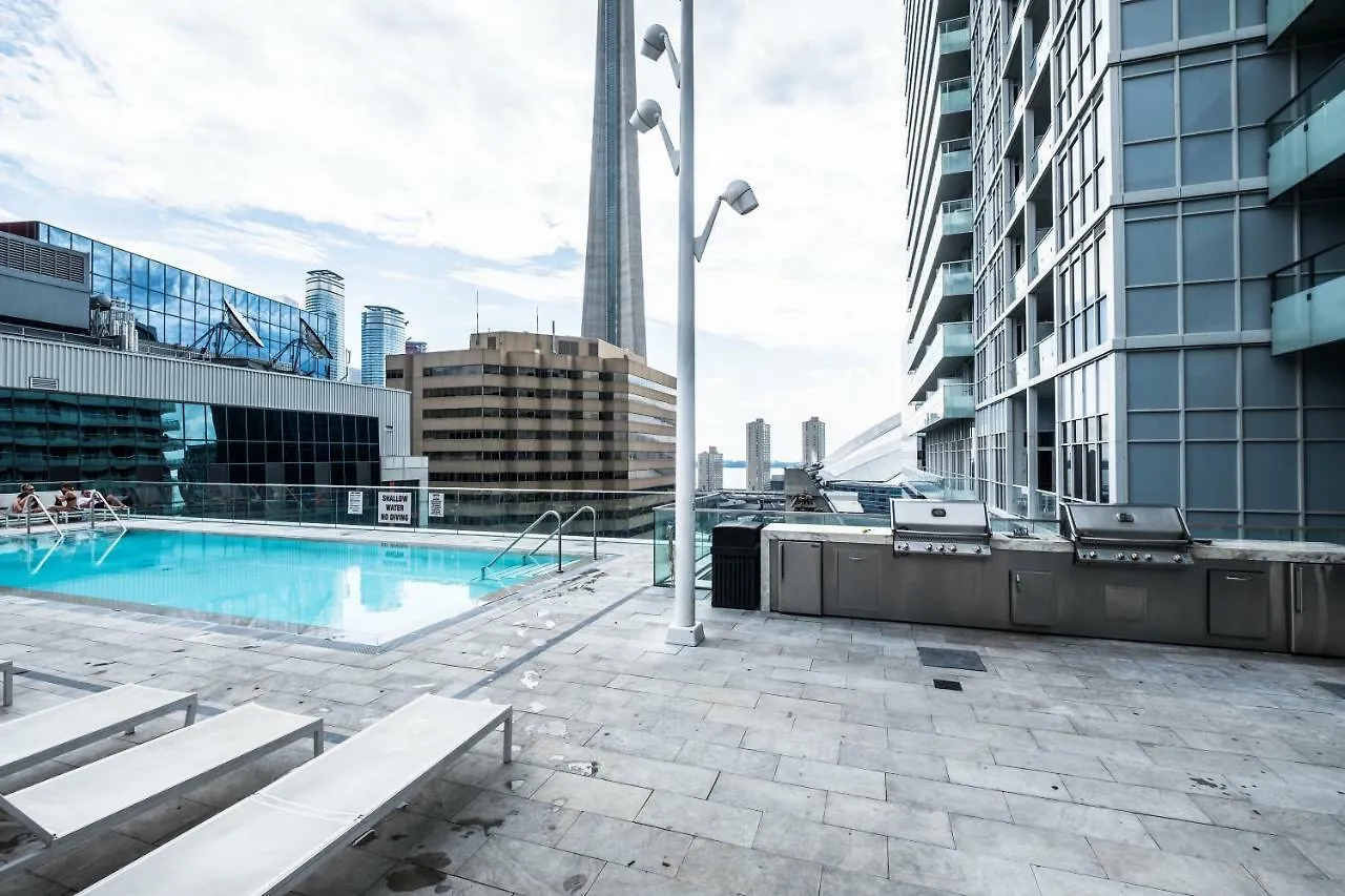 Breathtaking 3-Bedroom In The Heart Of Downtown Toronto Apartment