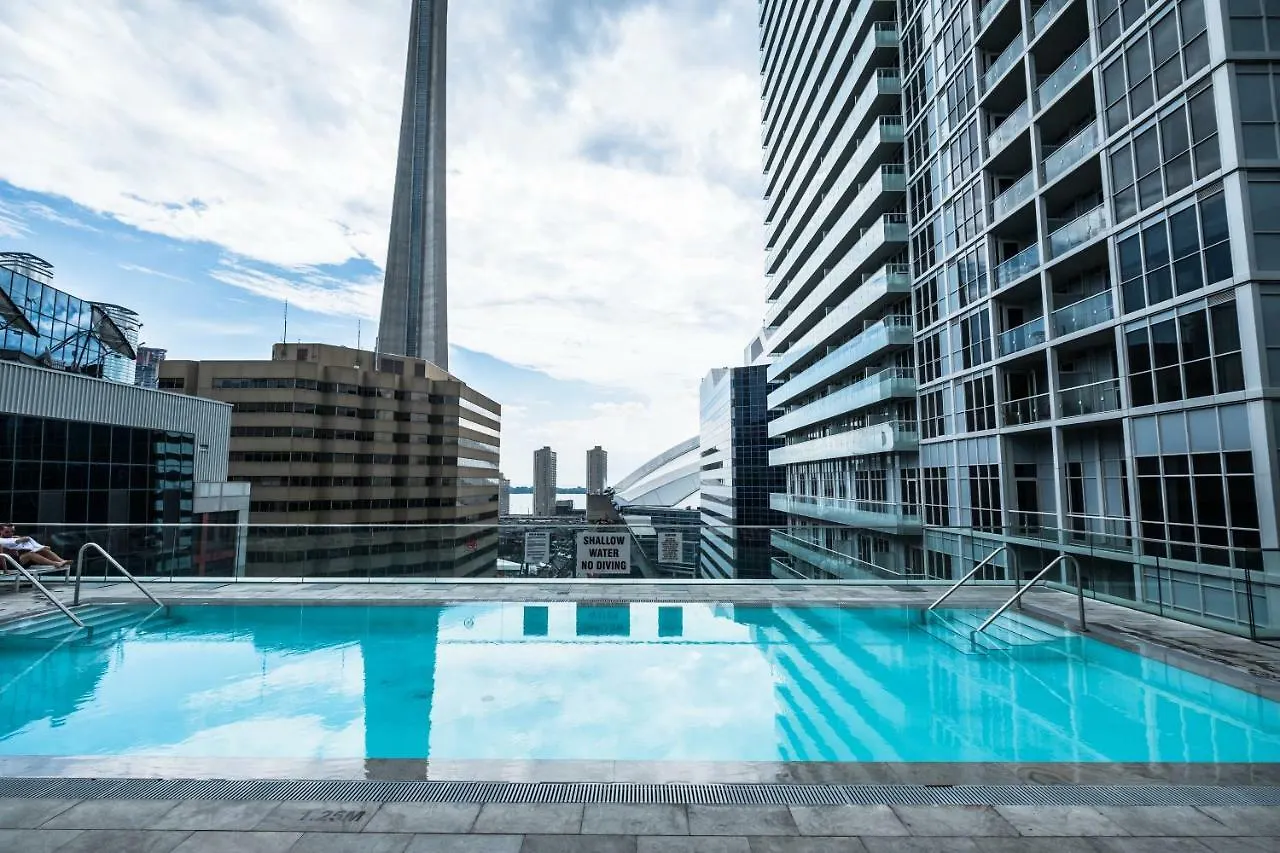 Apartment Breathtaking 3-Bedroom In The Heart Of Downtown Toronto Canada